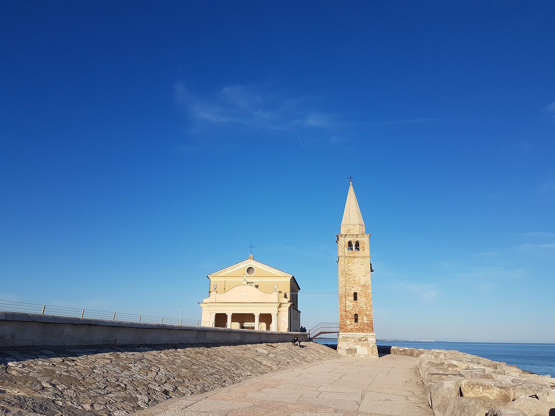 Il Santuario della Madonna dell'Angelo sul mare a Caorle